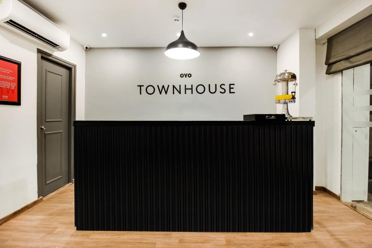 Oyo Townhouse 600 Gangothri Hotel Secunderabad Exterior photo