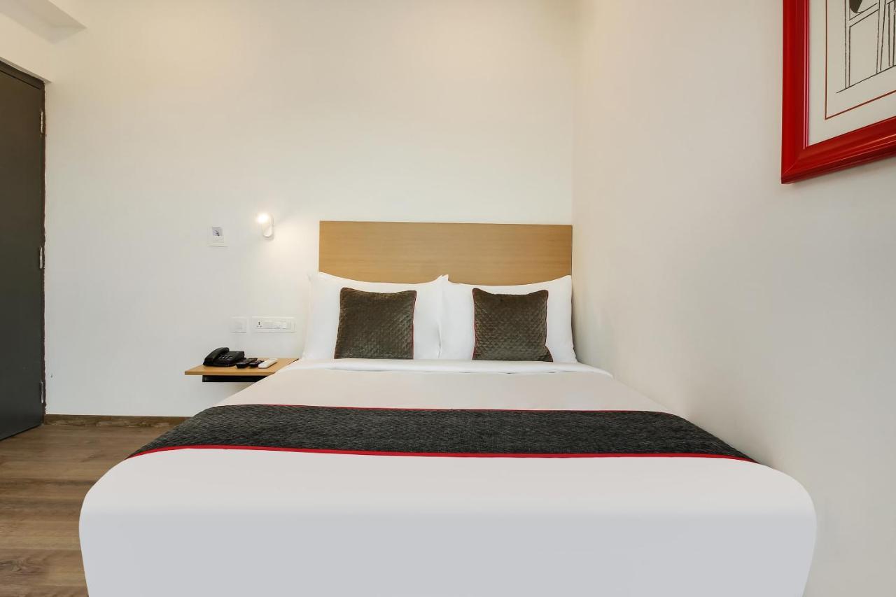 Oyo Townhouse 600 Gangothri Hotel Secunderabad Exterior photo