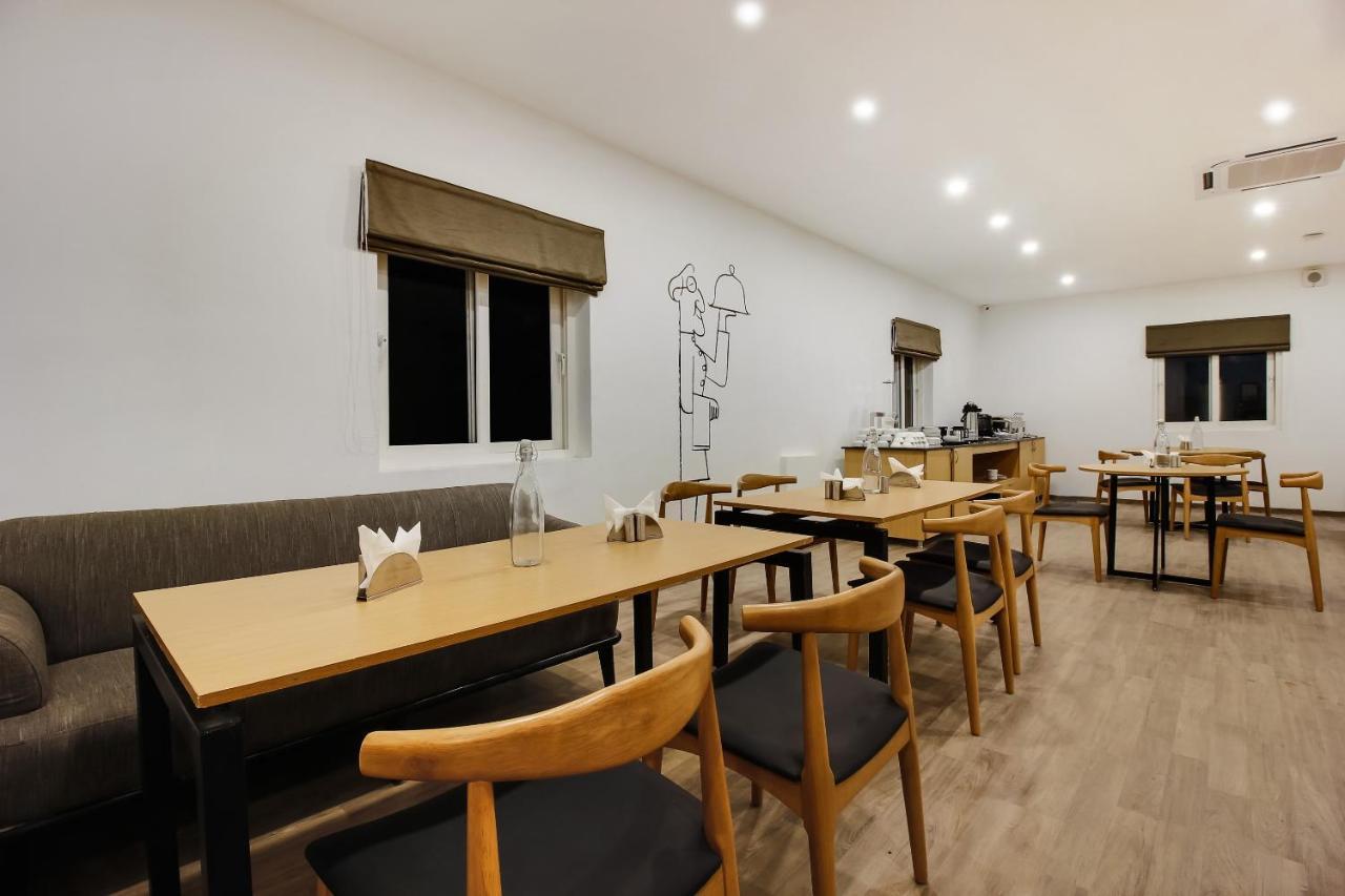 Oyo Townhouse 600 Gangothri Hotel Secunderabad Exterior photo